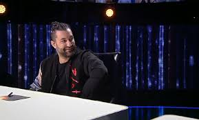 Atunci, el a fost înlocuit de horia brenciu. The Joke Florin CÄƒlinescu Made About Gina Pistol Right On Stage Romanians Have Talent Smiley Had Nothing More To Say Fucaa