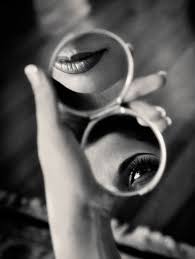 Artistic Black And White Mirror Photography Black And White Mirror Photography Reflection Photography Fashion Art Photography