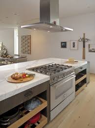 31 Smart Kitchen Islands With Built In Appliances Kitchen Island With Stove Kitchen Island With Cooktop Island With Stove