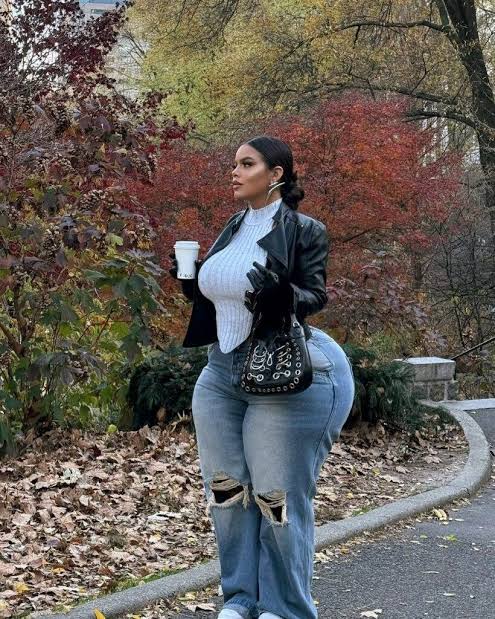 This is literally what God gave me!&rdquo;: Plus-Size Woman Calls Out Disneyland  Visitors for Filming Her After Needing Extra Seat &ndash; Diply