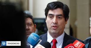 Gobierno nombra al periodista Rodrigo Cid como nuevo miembro del directorio  de TVN