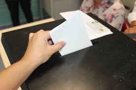 Aprovada proposta para que seja possível aos açorianos votar antecipadamente em mobilidade nas próximas eleições. Presidenciais Voto Antecipado Em Mobilidade Pode Ser Pedido A Partir Deste Domingo