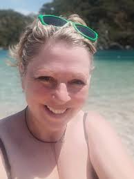 A terrible rough morning feeling absolutely awful.. Still no taste or  smell. Had to take dogs out ..and no matter how poorly I feel, ever, I will  force myself to get in