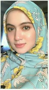 Pada waktu bertanding sabuk putih dilepaskan. 20 Ide Beautiful Close Up Di 2021 Wanita Cantik Wanita Jilbab Cantik