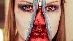 I found instructables because i was looking for a halloween costume to make on the cheap for the halloween dance at the summer camp i work for. Reissverschluss Ins Gesicht Kleben Halloween Schminke Maske