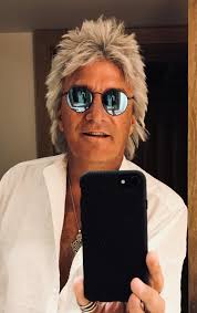 I got this delicious hoagie from Mike's in Fenton.” Fenton WHERE??! If you  are going to take the time to photograph your sandwich, post it