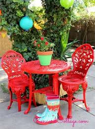 Outdoor Bistro Set Spray Paint Makeover Painting Patio Furniture Outdoor Bistro Set Backyard Chairs