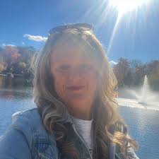 Who bought Relish restaurant?