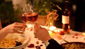 Ihr seid gerade knapp bei kasse? Silvester Zu Zweit Ideen Fur Den Start Ins Neues Jahr Hotelspecials Blog