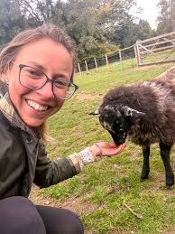 Emily Etheridge Yoga (@EmilyEtheridgeYoga) • Facebook