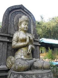 Indonesia mempunyai peninggalan sejarah yang bernilai tinggi. Arca Patung Bercorak Hindu Budha Peninggalan Sejarah Contoh Gambar Fungsi