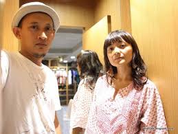 Kami tidak berbagi link download. Lirik Lagu Dan Terjemahan Rabbit Run Stars And Rabbit Lirik Lagu Lagu
