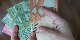 Este miércoles se dieron a conocer las personas beneficiarias del ingreso familiar de. Bonos Y Beneficios Revisa Con Tu Rut Si Eres Beneficiario De Alguna Ayuda Estatal