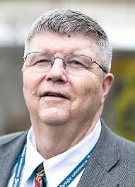 Yakima School District superintendent to retire at the end of 2018-19  school year