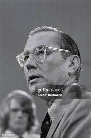 150 William Colby Photos & High Res Pictures