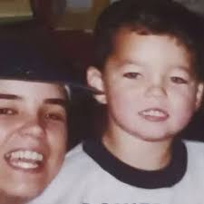 Fundraiser for Carrie-Lynn McInnes by Jodi Walsh : Help support Carrie-Lynn  McInnes as she battles cancer