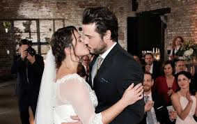 Check spelling or type a new query. Unter Uns So Sexy Wird Die Hochzeitsnacht Von Saskia Jakob