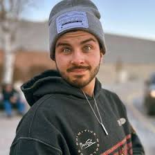 Vince Pringle (vinceconri)