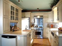 Using a pickling finish or pickling stain that is applied with the direction of the grain it achieves a slightly transparent white look with the grain of the wood still showing through. Craftsman House Plan Kitchen Photo 01 Kennywood Craftsman Home Plan 032d 0609 House Plans And More
