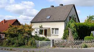 59581 warstein (belecke) haus kaufen. Offenbar Aus Rache Haus In Warstein Suttrop Steht Fur 600 Euro Auf Ebay Zum Verkauf Nordrhein Westfalen
