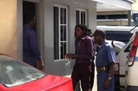 Jus move bk een wid u parent. another slide followed: Kartel Trial Williams Begged For His Life Witness Tells Court