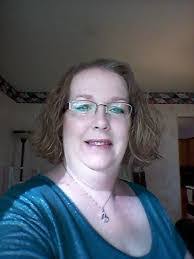 Sharon Liles's Instagram, Twitter & Facebook