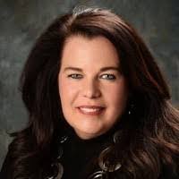 Ginger Mclean's Instagram, Twitter & Facebook