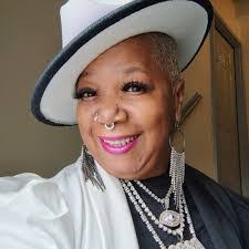 Latrina Gray's Instagram, Twitter & Facebook