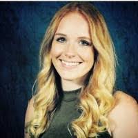 Melissa Holstein's Instagram, Twitter & Facebook