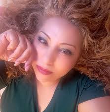 Marnie Evans's Instagram, Twitter & Facebook