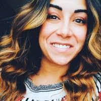 Sarah Weidenbach's Instagram, Twitter & Facebook