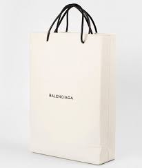 Balenciaga Bietet Nach Der Ikea Tasche Jetzt Eine Einkaufstute An Einkaufstute Balenciaga Tasche Balenciaga