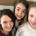 Deidra Garrett's Instagram, Twitter & Facebook