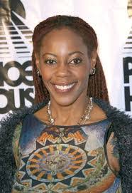 Debra Wilson's Instagram, Twitter & Facebook