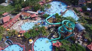 Informasi tentang harga tiket masuk waterboom lippo cikarang terbaru (tutup untuk sementara. Harga Tiket Masuk Dan Jam Operasional Owabong Waterpark Purbalingga Terbaru 2021 Halaman All Tribun Travel
