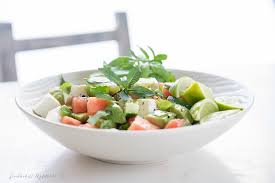 Probier auch du mit unserem rewe rezept die leckere kombination aus feta und wassermelone ». Melonen Feta Salat Mit Avocado Zimtkeks Und Apfeltarte