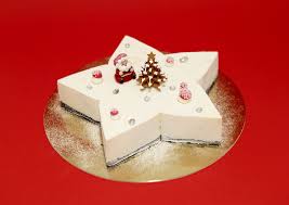 Gateau Etoile Des Neiges Biscuit Brownie Mousse Au Chocolat Blanc Chez Bogato Mousse Chocolat Blanc Gateaux Etoiles