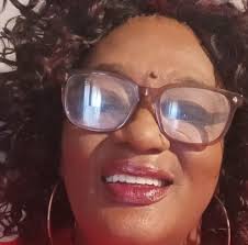 Tina Knowles is 71 and STILL that girl — aging like fine wine! Then vs Now  got us like wowww 🥰✨ #TinaKnowles #ThenVsNow #AgelessBeauty  #BlackExcellence #MamaTina #GlowUp #GracefulAging #TimelessQueen  #BeyonceMama