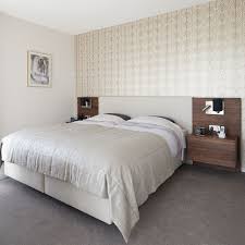 verstelbaar bed hoog laag lage bedden bed