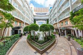 How this new river cruise ship is changing the game Central Park On Allure Of The Seas Bild Von Allure Of The Seas Welt Tripadvisor