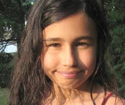 Kayleigh is sharing her experience of anaphylaxis whilst travelling