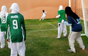 Clubes se manifestam por igualdade de gênero no dia internacional da mulher. Arabia Saudita Cria Liga De Futebol Feminino Agencia De Noticias Brasil Arabe