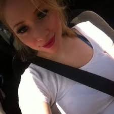 Deanna Buck (@DeannaNikki98)