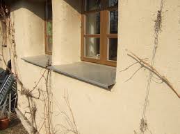 Nachdem wir in unserem video lehmputz innen und außen gezeigt haben, wie die erste schicht lehm auf unsere strohhäuser. Naturbauhof Oberflachenkonzept Lehmputz