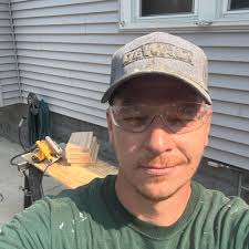 Guys I absolutely need more space in the inventory I have strength at 100  only that the backpack is small half of the stuff I find in the gates of  the oblivion