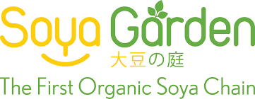 Offers a wide selection of hot and cold drinks and a few baked treats: Trang Chá»§ Soya Garden