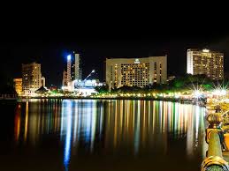 Kuching is small enough to walk around but interesting enough to keep you there for several days, and a good base for exploring sarawak. Nightlife In Kuching 10 Best Things To Do At Night Holidify