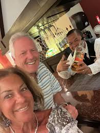 Recommendation for restaurant in Versailles , outside palace . Italian  better want some pasta .