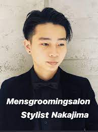 メンズヘア ビジネススタイル 七三分け メンズ クラシックなメンズヘアスタイル メンズ ヘアスタイル