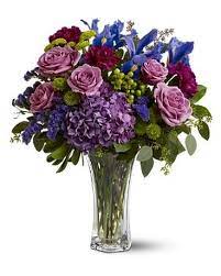 The new iberia garden club is pleased to award the may garden of the month to carol broussard of 711 rue de lion street. Shop By Flowers Delivery New Iberia La A Gallery Of Flowers